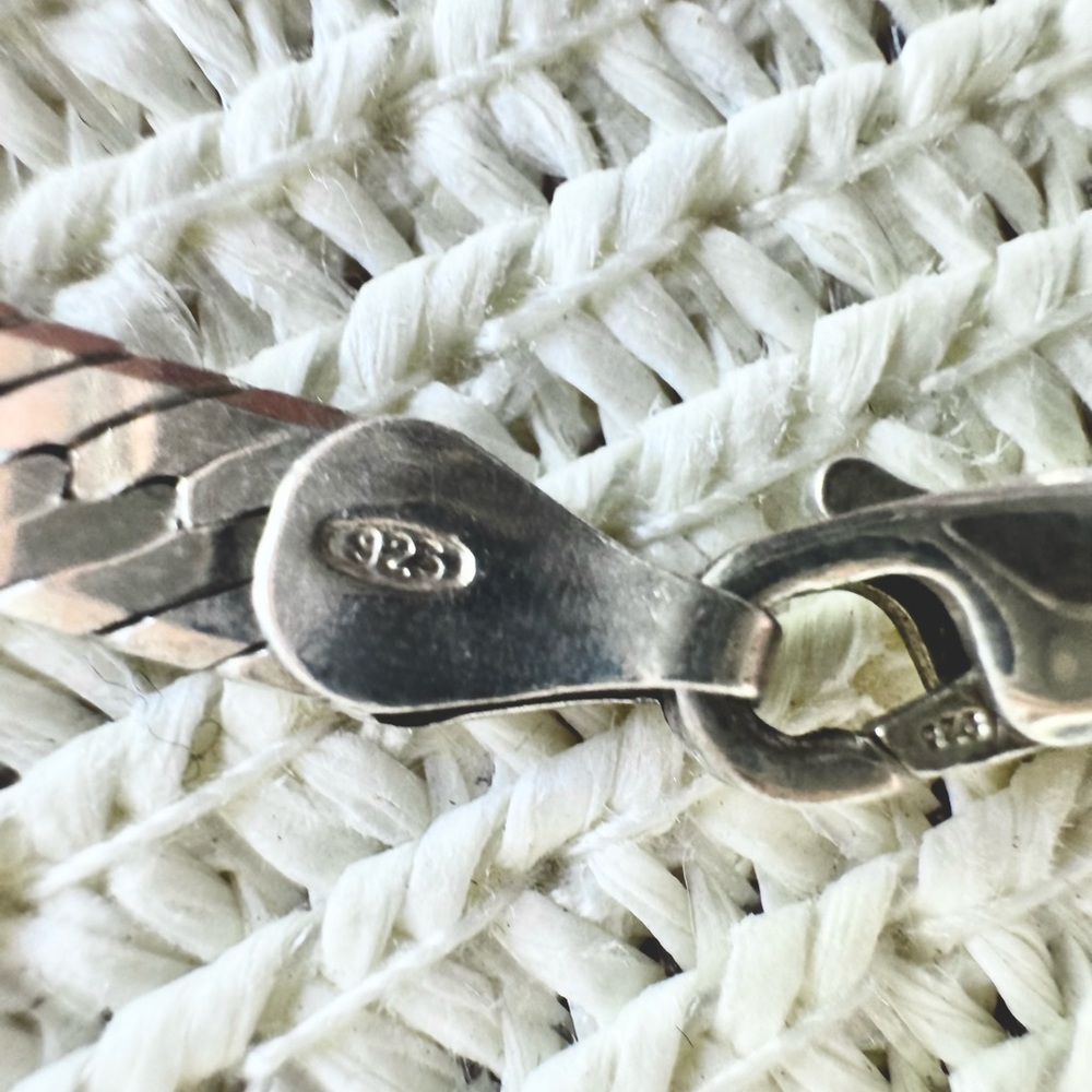 VTG Chunky 925 Italian Sterling Silver Herringbon Bracelet  7.5 inches  7.31g TW - Picture 4 of 6